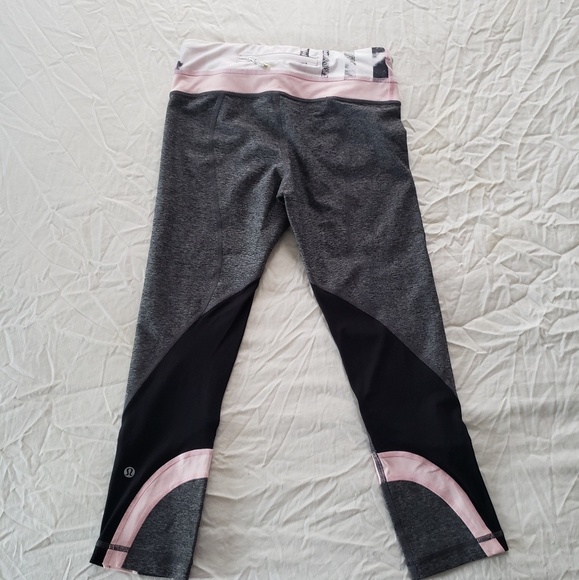 Lululemon Wunder Under Crop Leggings Women’s Sz 4 - Picture 3 of 5